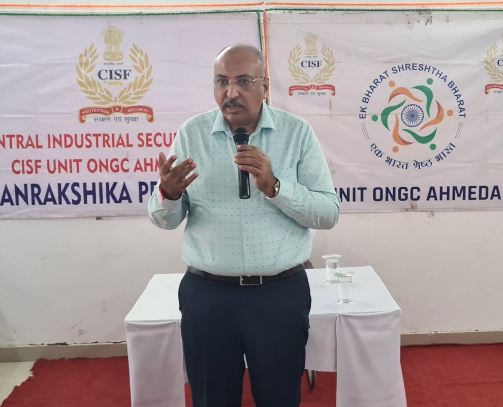 Donate Life Founder & President Nilesh Mandlewala conducted a Organ Donation Awareness Program at CISF unit ONGC, Chandkheda, Ahmedabad on 26 August 2021. 