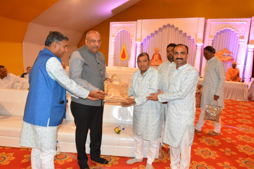 World Savior Paramguru Pragataya Mohotsav 2023