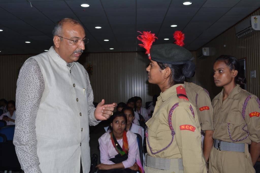 566-18768623_1322004477917743_7434786566378797948_o