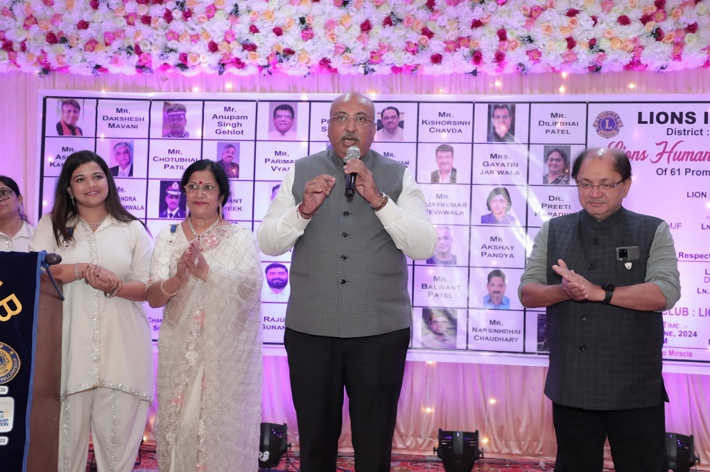 Founder & President of Donate Life Mr. Nilesh Mandlewala felicitated by Lions Club, Surat