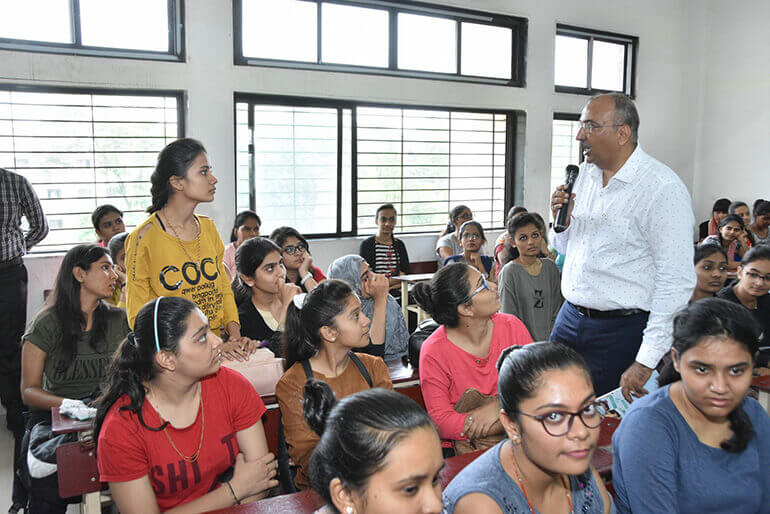 Vanita Vishram Commerce College, Surat - 2018