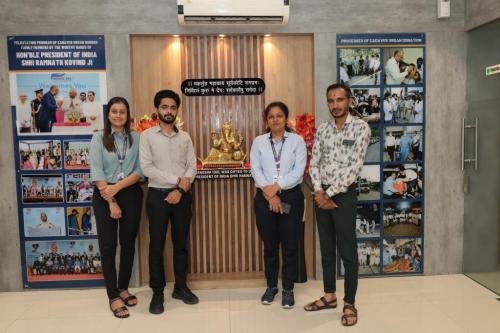 Kiran Hospital Transplant Co- ordinator Dr. Alpaben Patel and team visit Donate Life Office