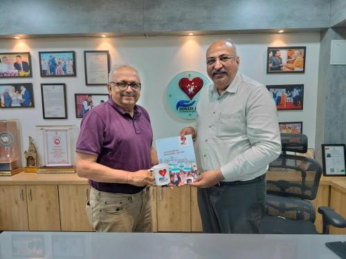 Kamlesh Yagnik Visit Donate Life Office