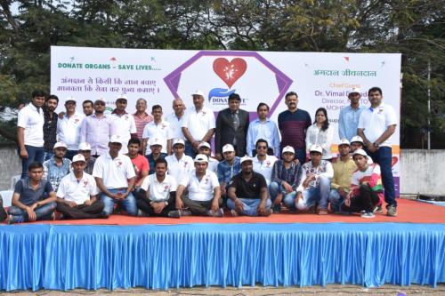 12 DSC_9052