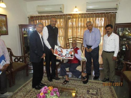 Shri Hemant Desai, Donate Life, Surat 24-1-17(4)