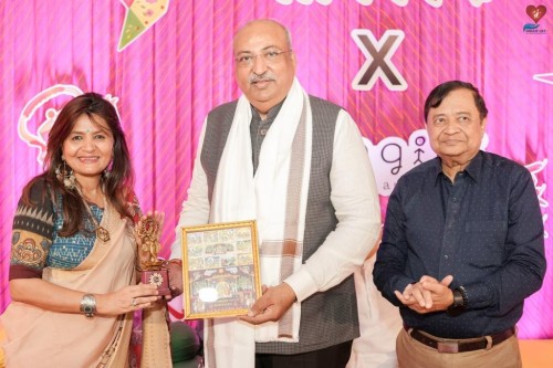 Padma Shri Nilesh Mandlewala graced the occasion as Guest of Honour at the Nayika – 5.0” x RANGINI FEST event.
