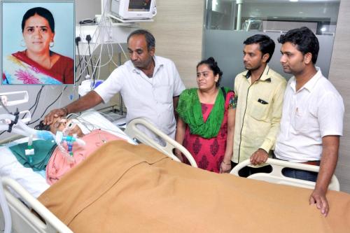 Lt. Manjulaben Dhirubhai Thumar Age: 48 Cadaver Organ Donar From: Mahavir Hospital |Date: 22/05/2015